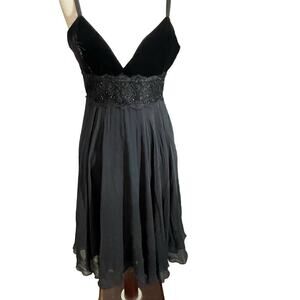 BCBG Black Dress Velvet Lace Size 2 Whimsigoth Witchy Vamp Y2K HOCO